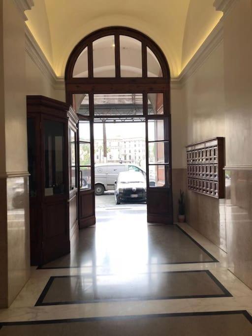 Casa Benso - Near Vatican City And Navona Square ローマ エクステリア 写真