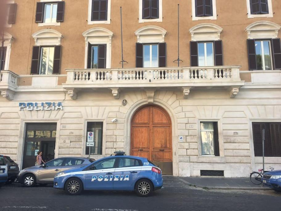 Casa Benso - Near Vatican City And Navona Square ローマ エクステリア 写真